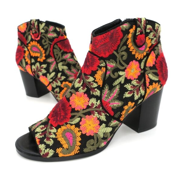 Crown Vintage Frankie Peep Toe Heavily Embroidered Booties Women's Boots 8.5M - Picture 1 of 8